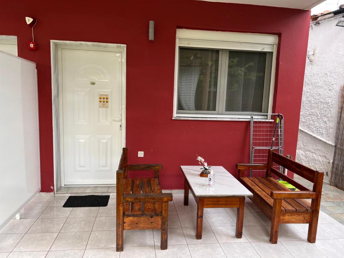 Niriides Rooms Nea Kallikrateia ภายนอก รูปภาพ